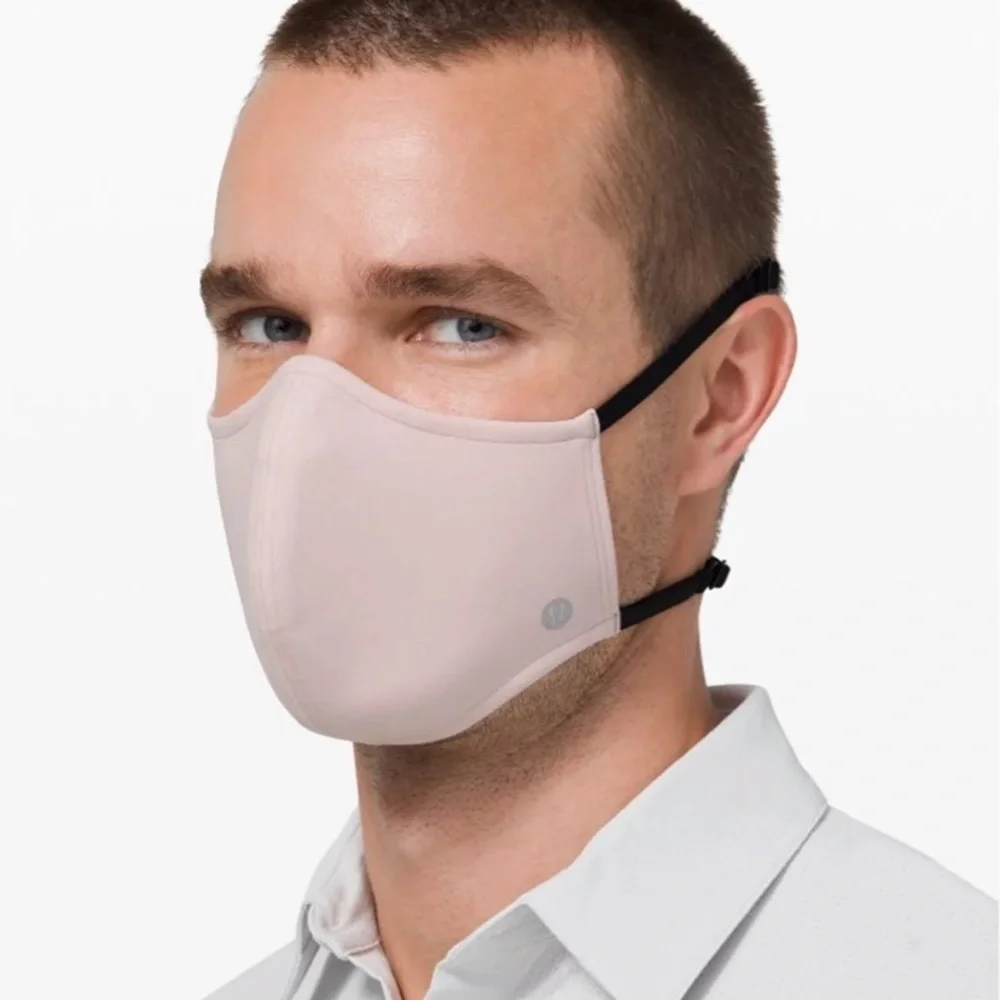 NWT Lululemon Face Mask